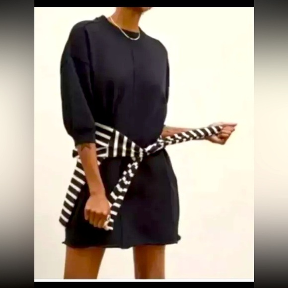 Everlane Dresses & Skirts - Everlane Puff Sleeve Organic Cotton Sweatshirt Dress Black Size XXS